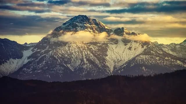 Les plus belles routes panoramiques à explorer à travers le monde