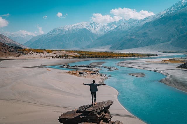 10 conseils pratiques pour réussir votre voyage d'exploration